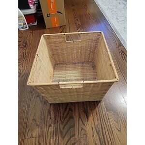 Wicker Basket Square 14x14x9" With 2 Handles